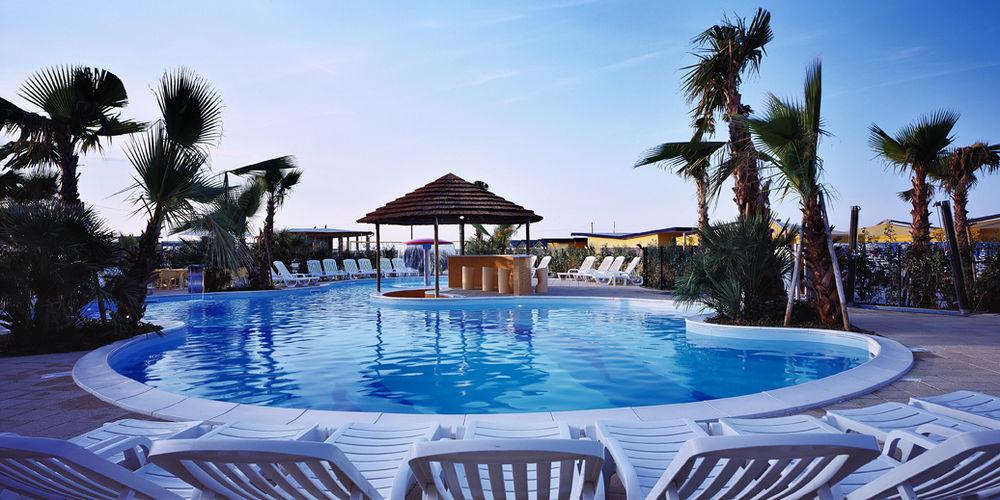 Hotel Europa Beach Village Pertisau Ngoại thất bức ảnh