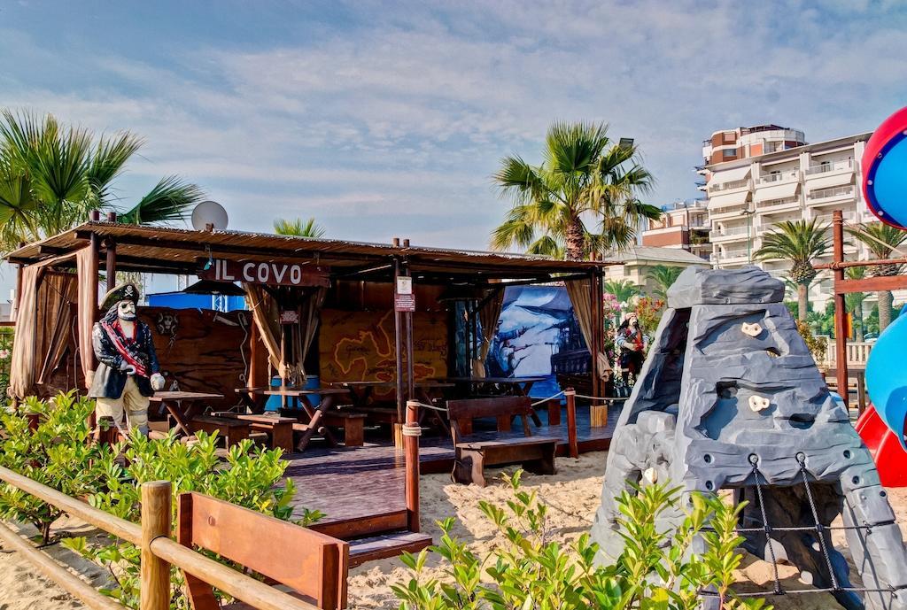 Hotel Europa Beach Village Pertisau Ngoại thất bức ảnh