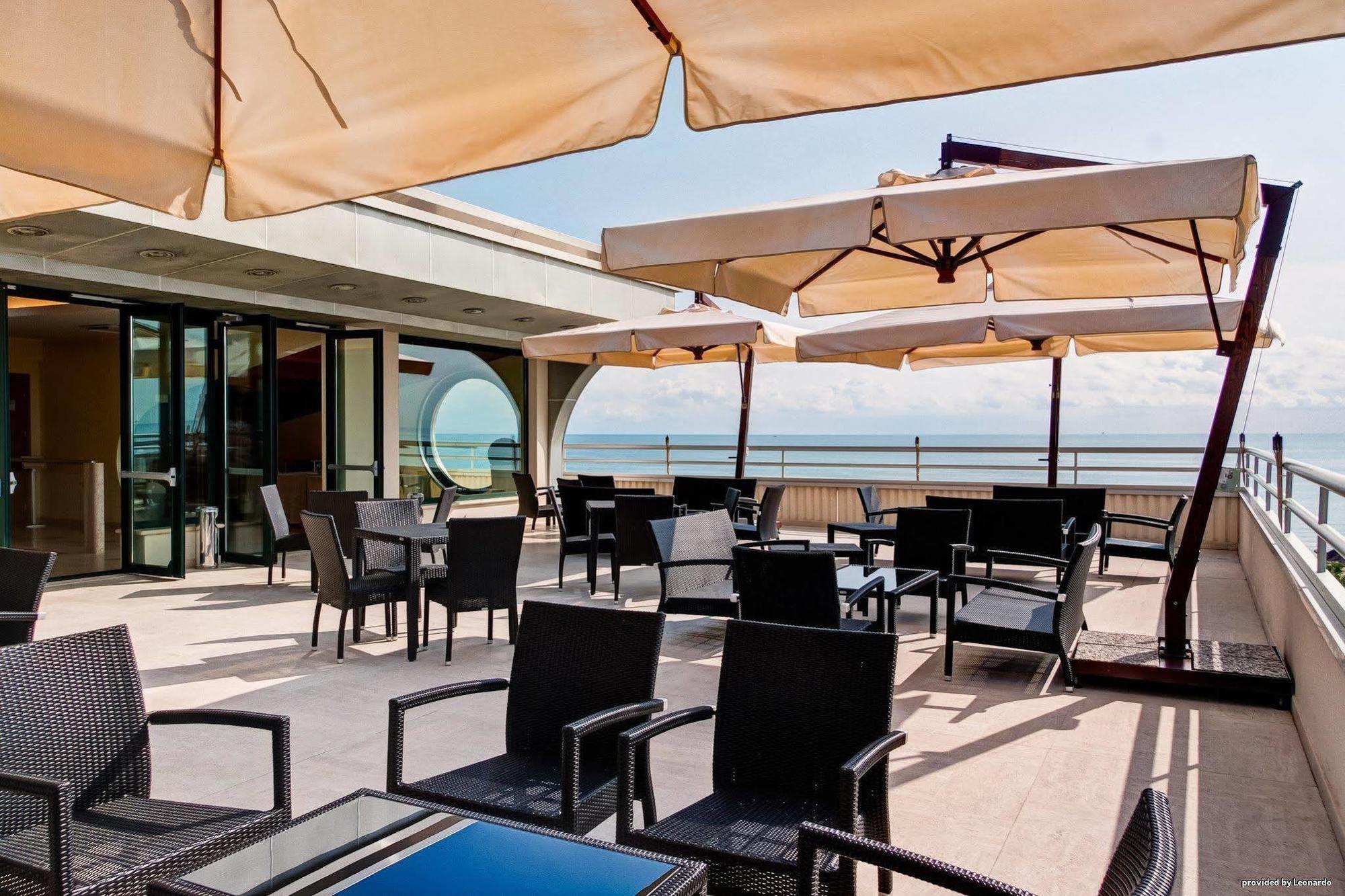 Hotel Europa Beach Village Pertisau Ngoại thất bức ảnh