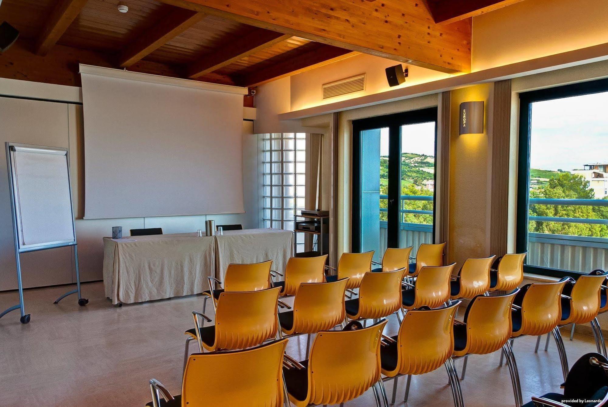 Hotel Europa Beach Village Pertisau Ngoại thất bức ảnh