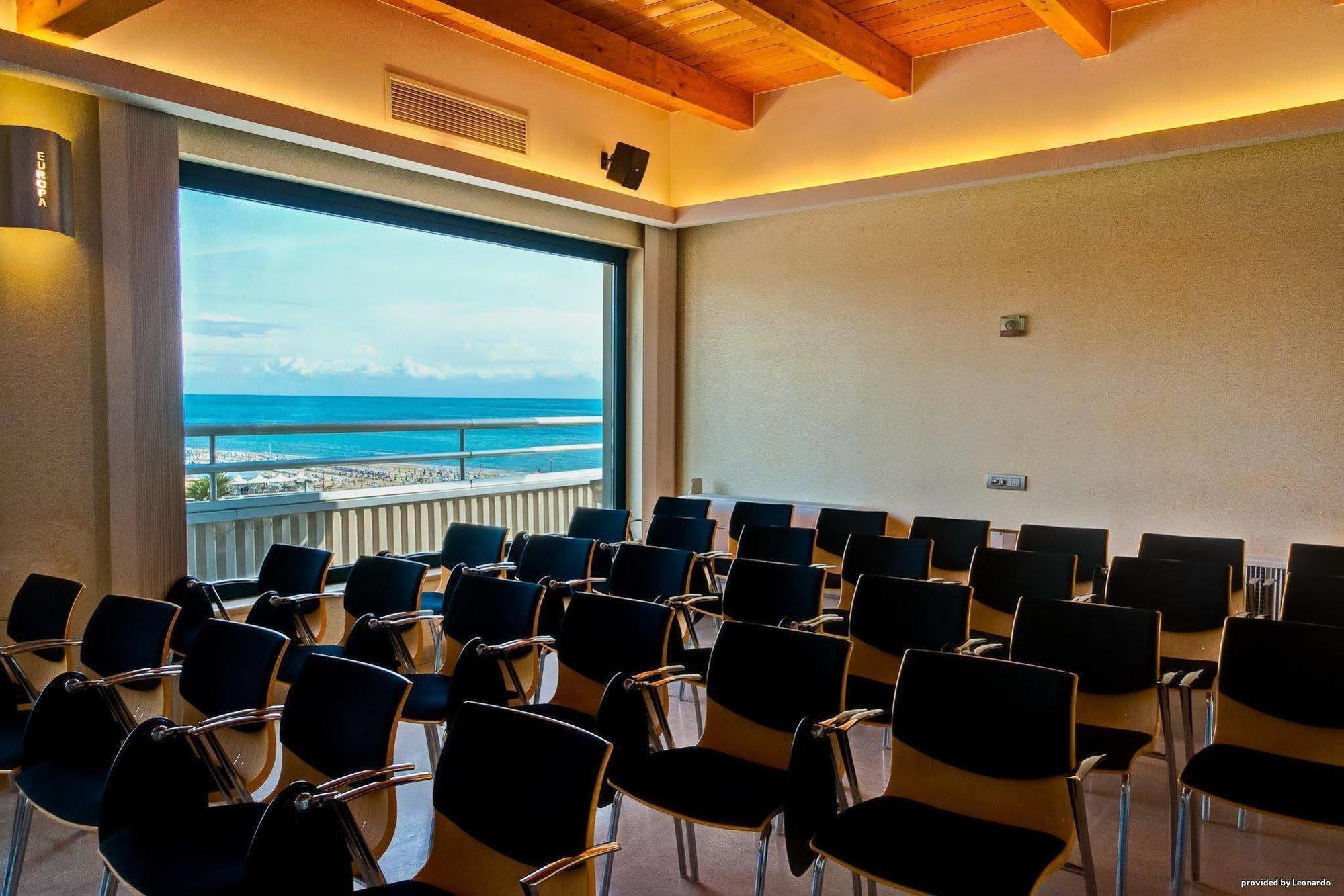 Hotel Europa Beach Village Pertisau Ngoại thất bức ảnh