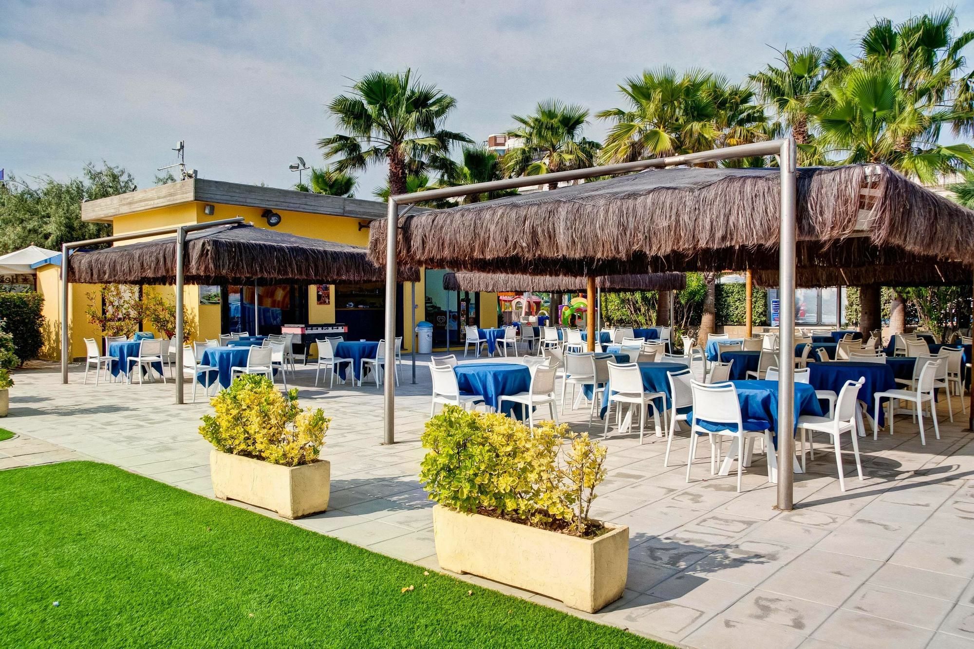 Hotel Europa Beach Village Pertisau Ngoại thất bức ảnh